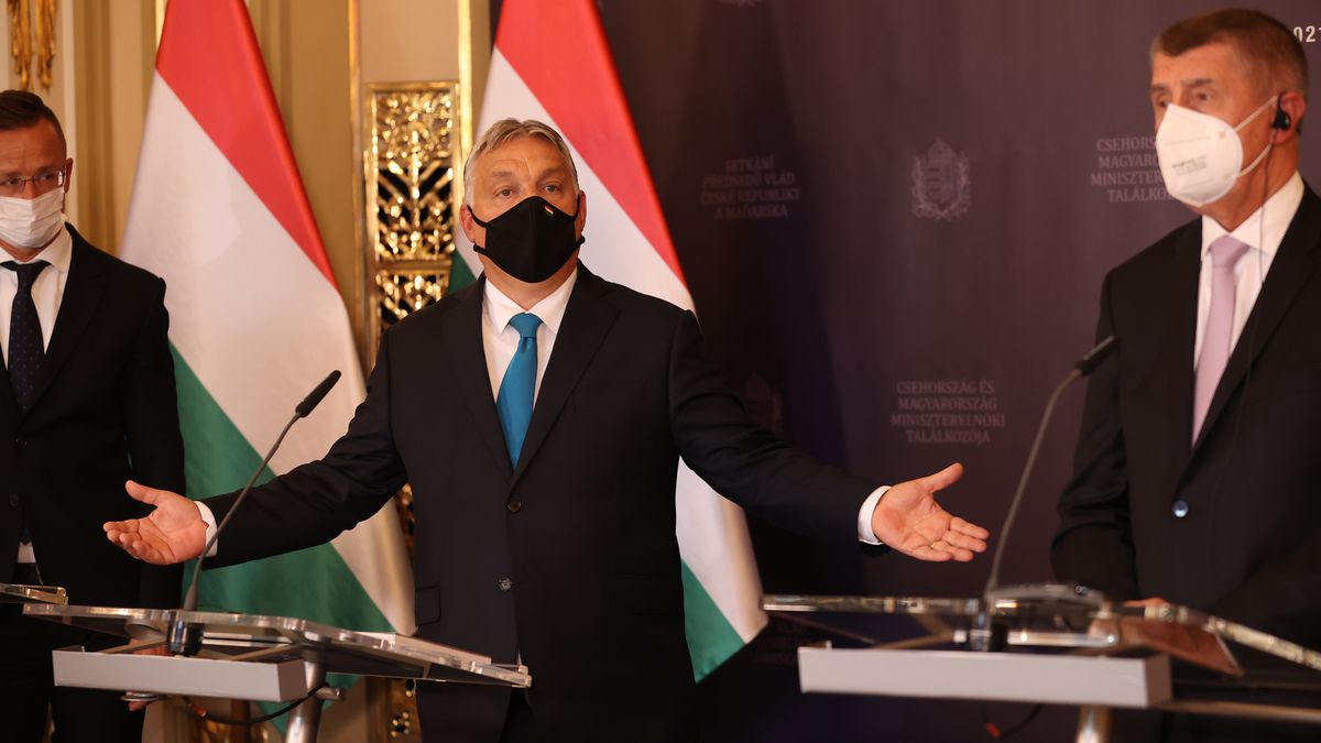 Na Orbánovu tiskovku nesměla zahraniční média, zákaz dostaly i Seznam Zprávy